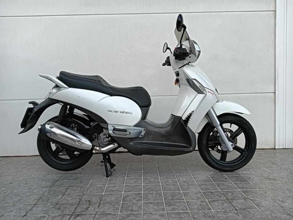 SCARABEO 300
