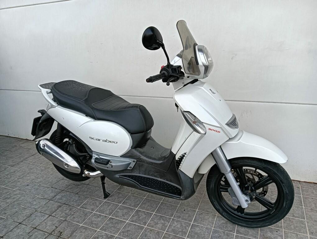 SCARABEO 300