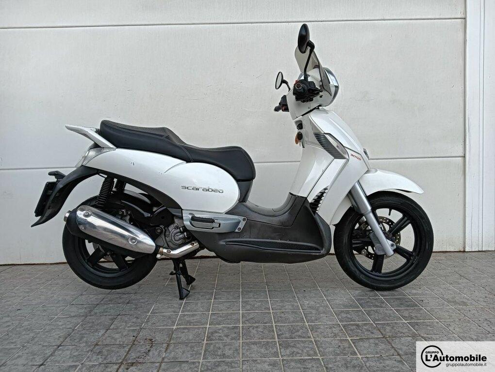 SCARABEO 300