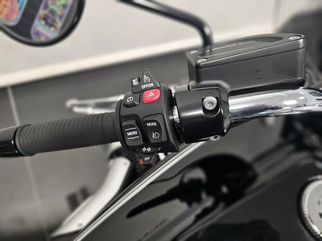 R 18