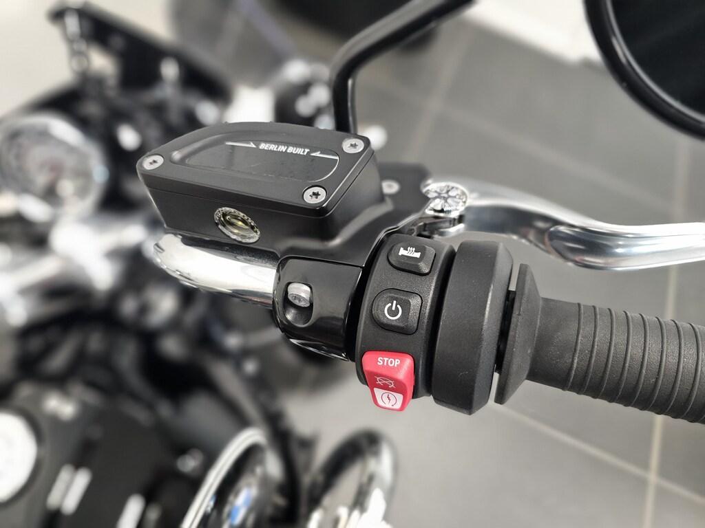 R 18