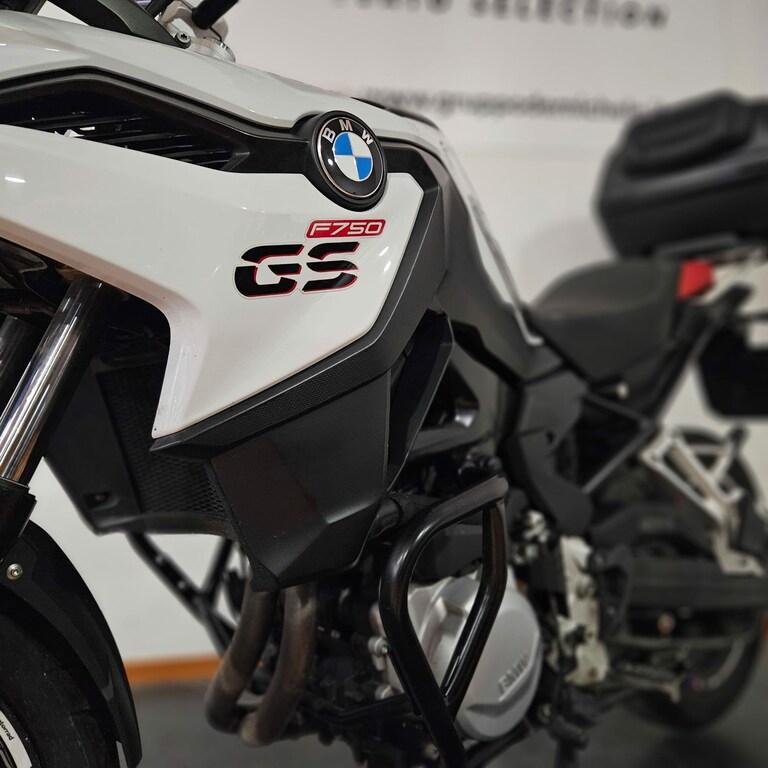 F 750 GS