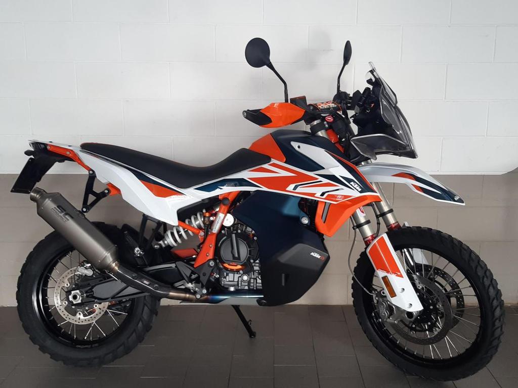 790 ADVENTURE R