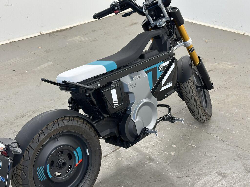 CE 02