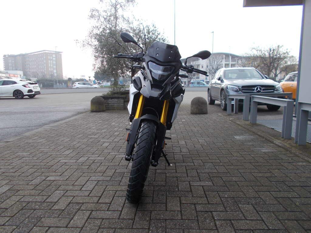 G 310 GS