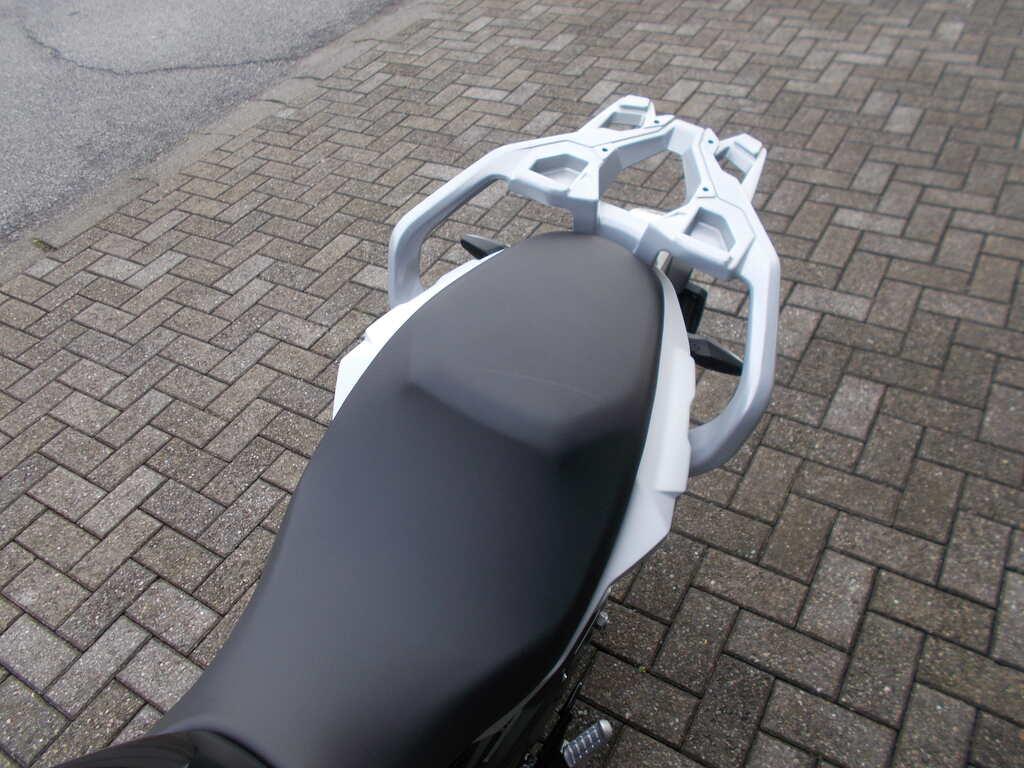 G 310 GS