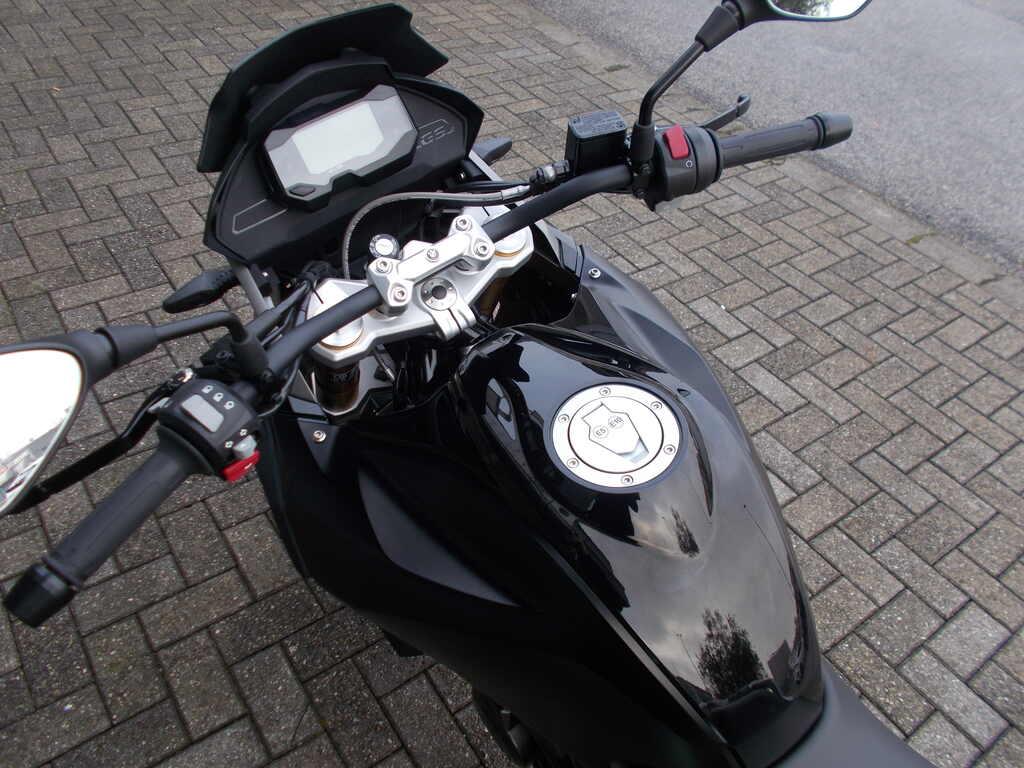 G 310 GS