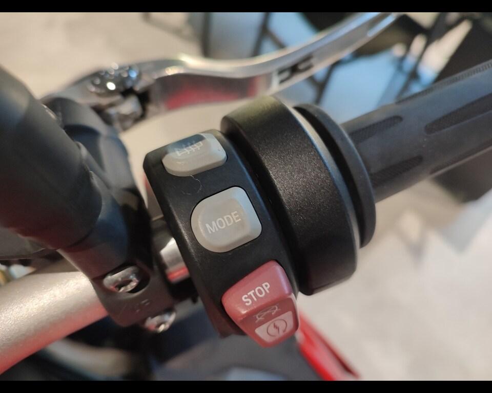 S 1000 R
