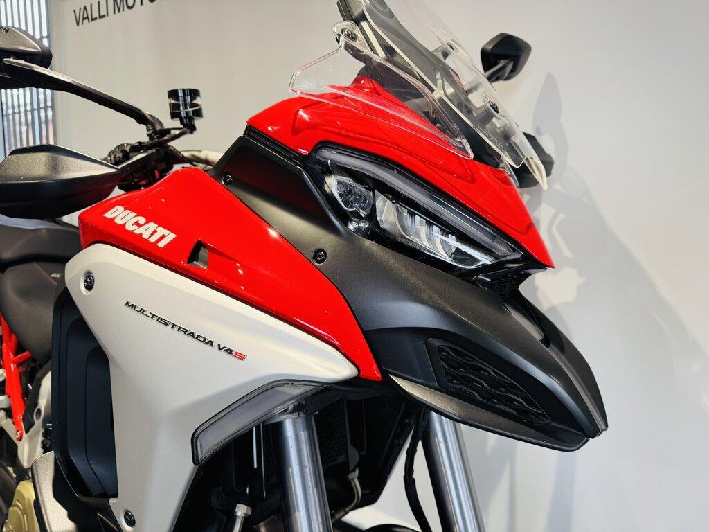 MULTISTRADA V4