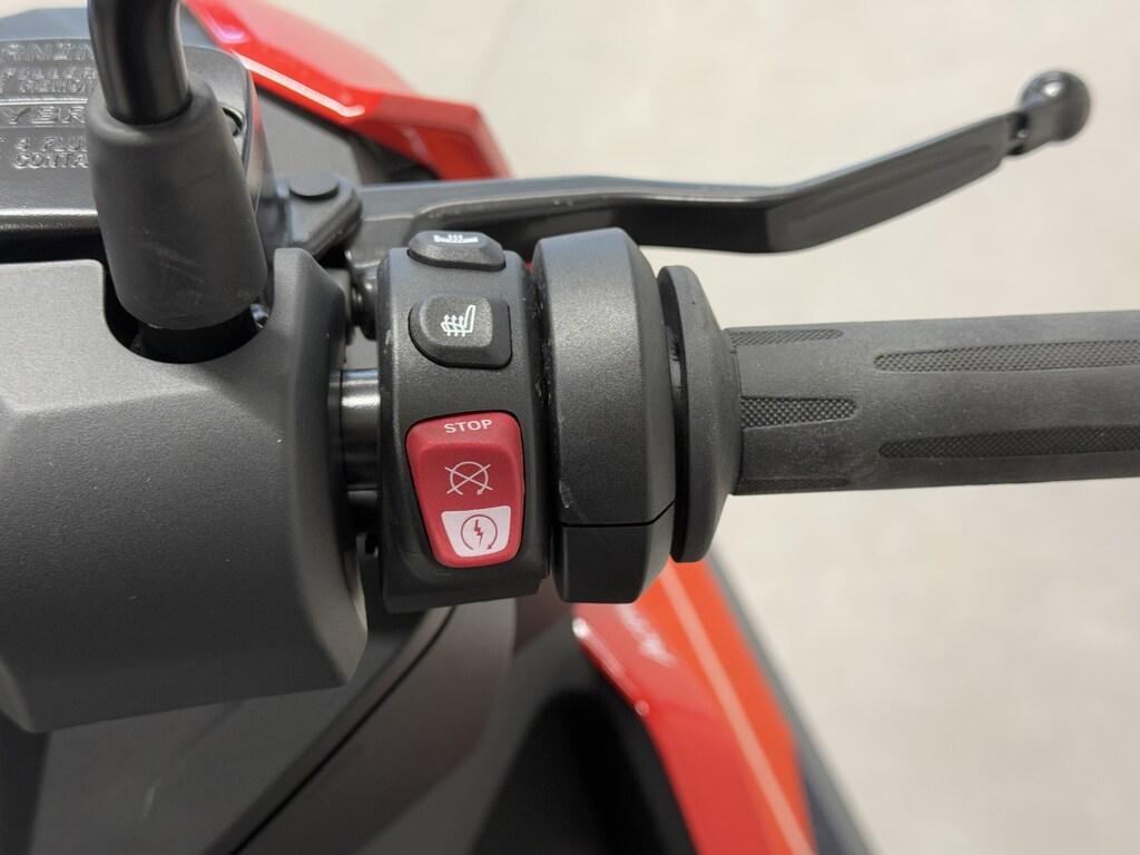 C 400 X