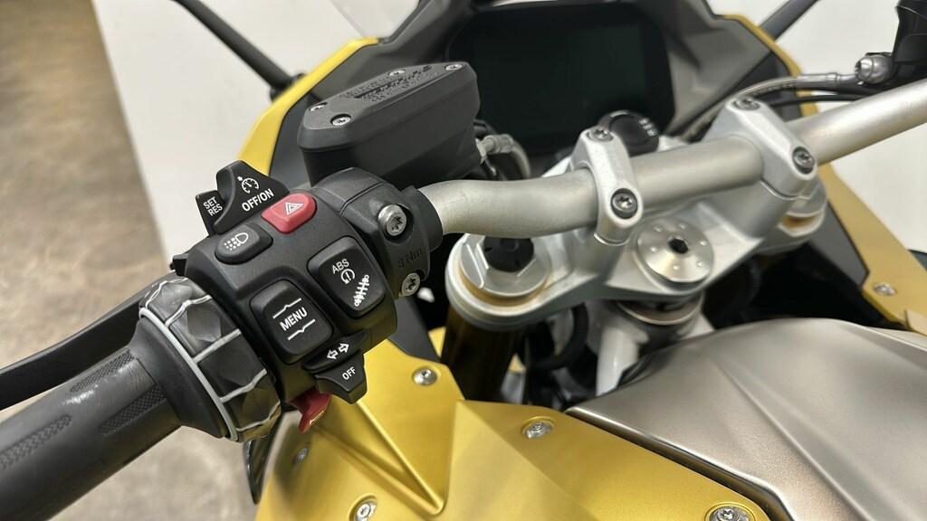 R 1250 RS