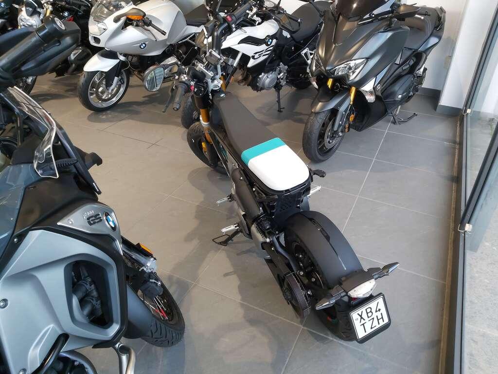 CE 02