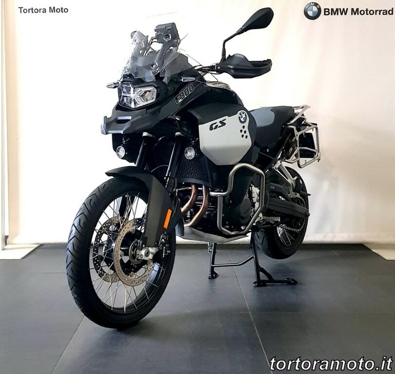 F 900 GS
