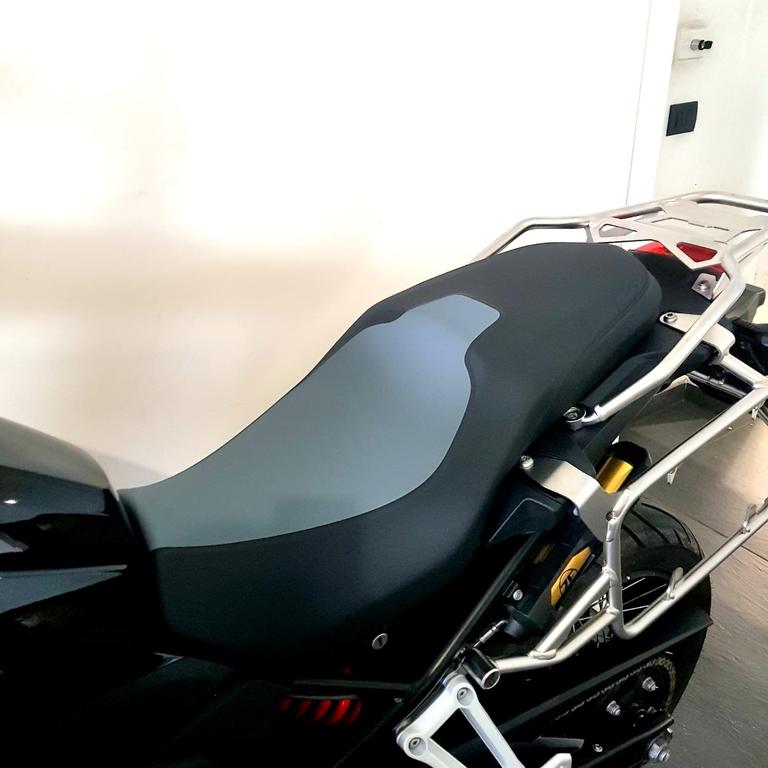 F 900 GS
