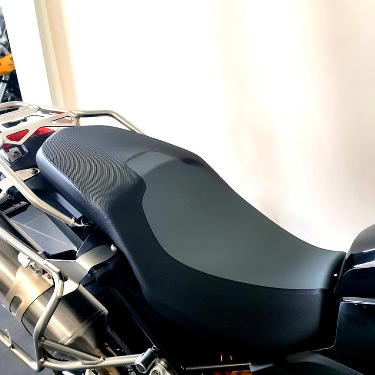 F 900 GS