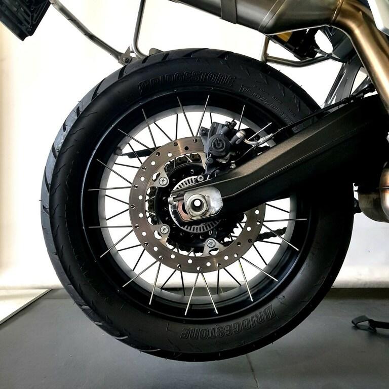 F 900 GS