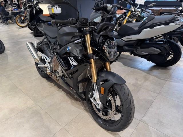 S 1000 R