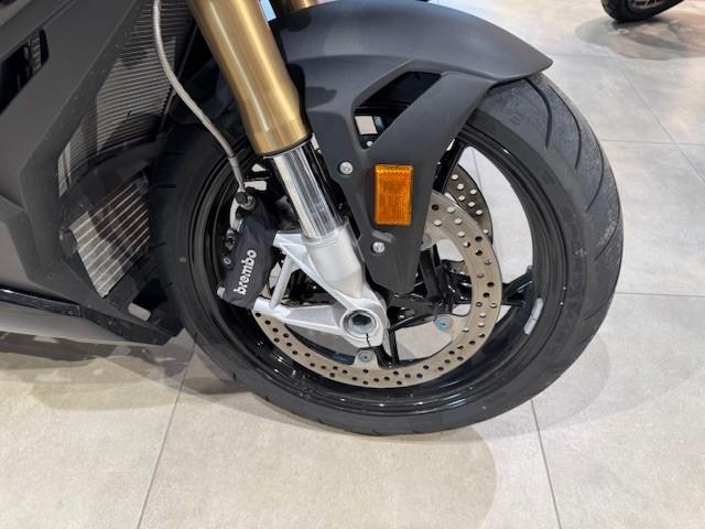 S 1000 R