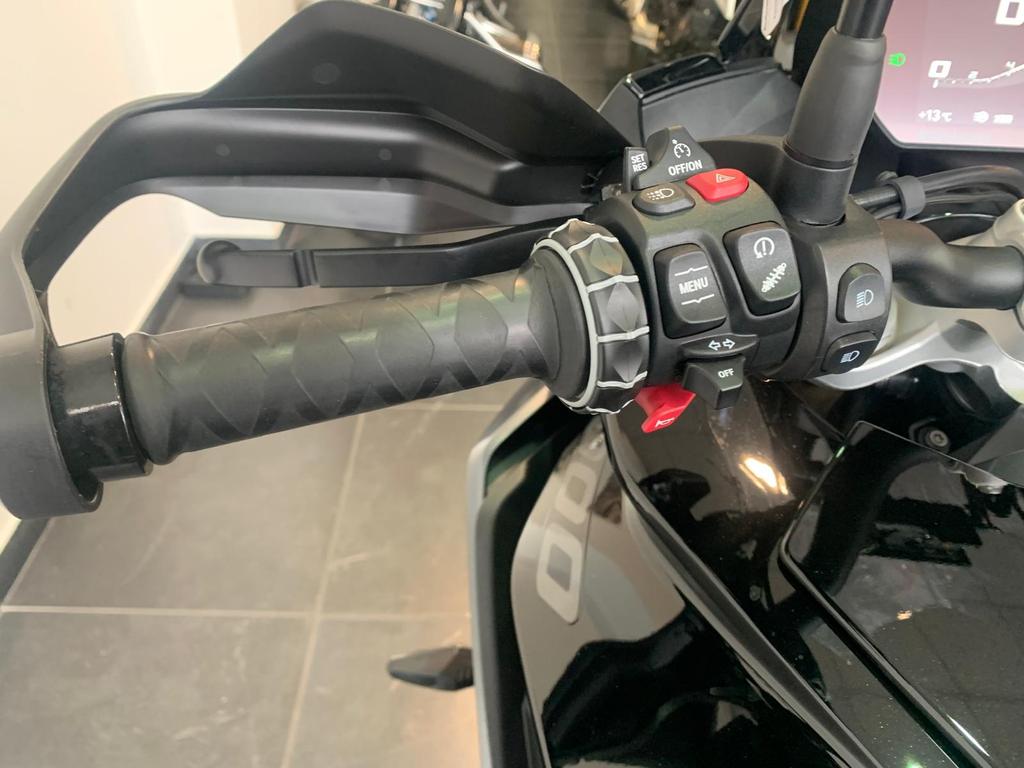 S 1000 XR