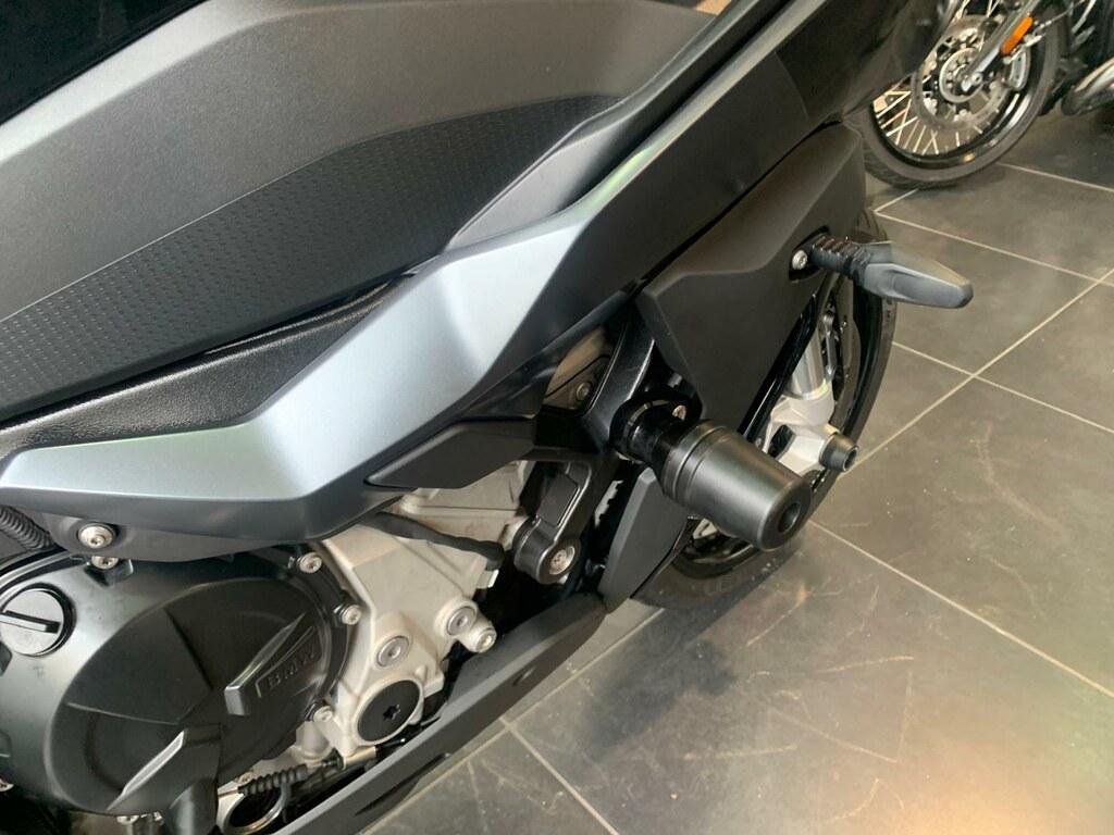 S 1000 XR