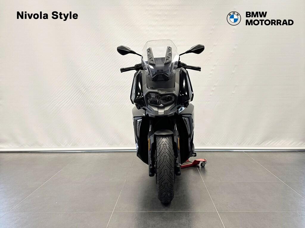 C 400 X