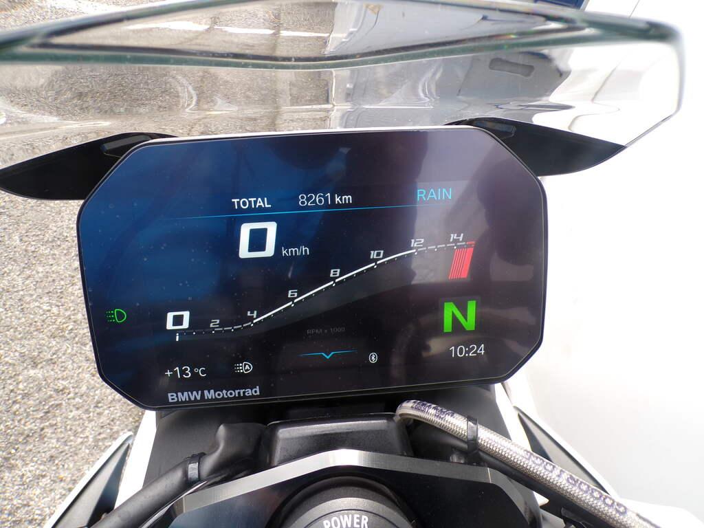 M 1000 R