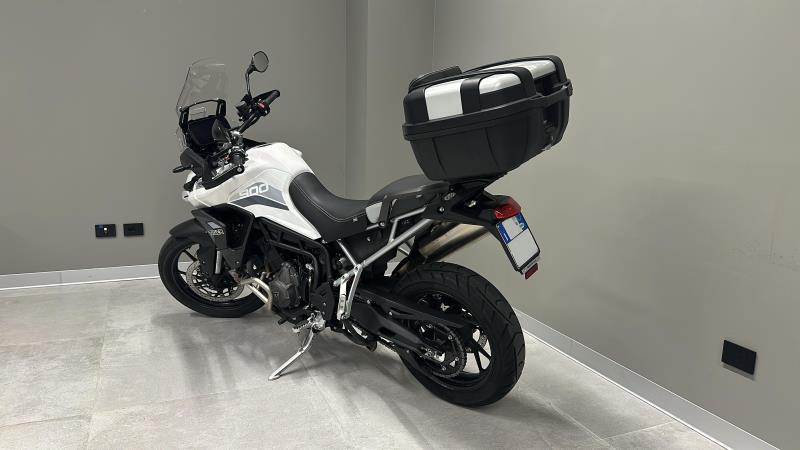 TIGER 900