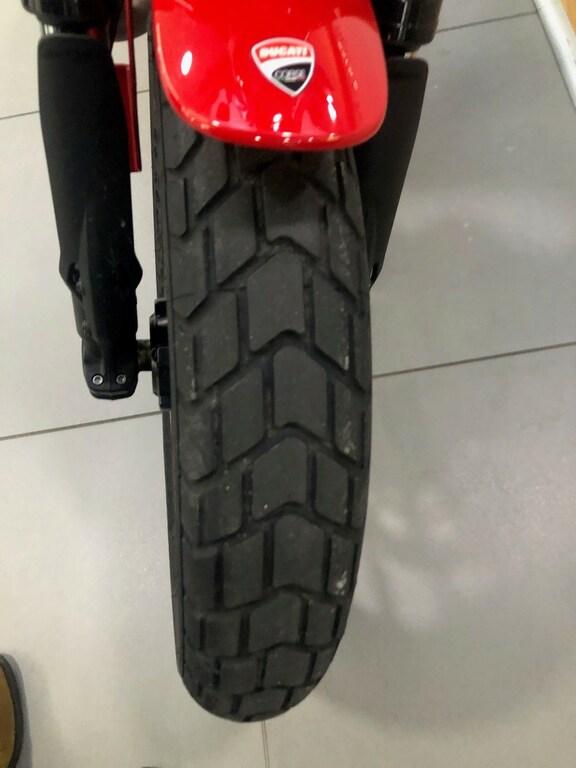 SCRAMBLER 800