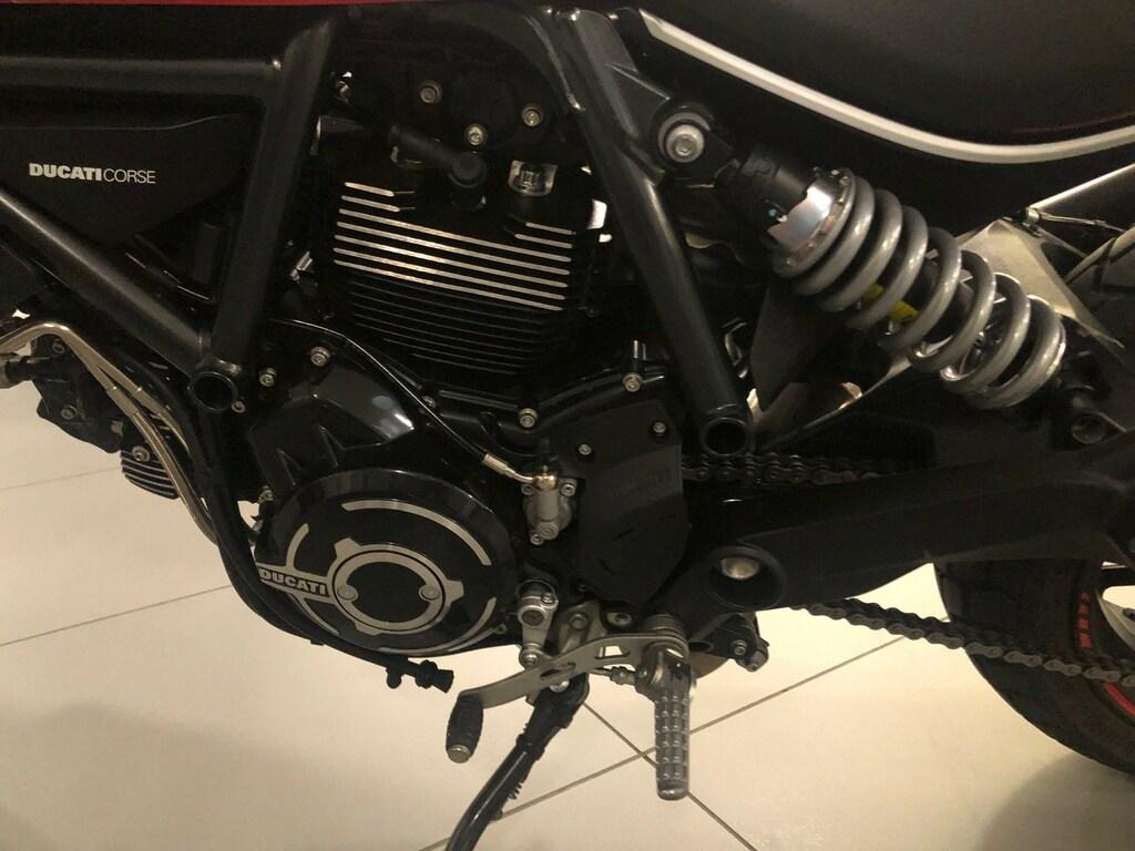 SCRAMBLER 800
