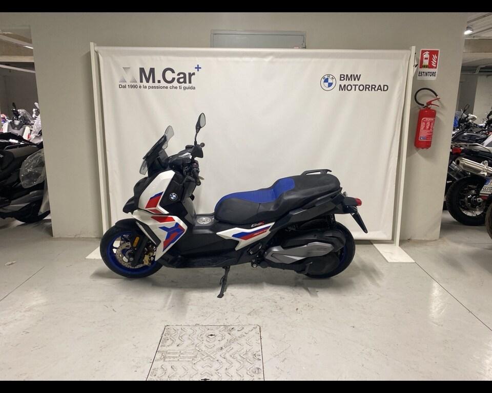 C 400 X