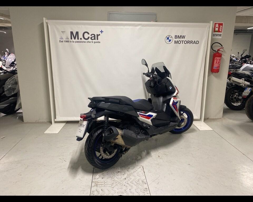 C 400 X