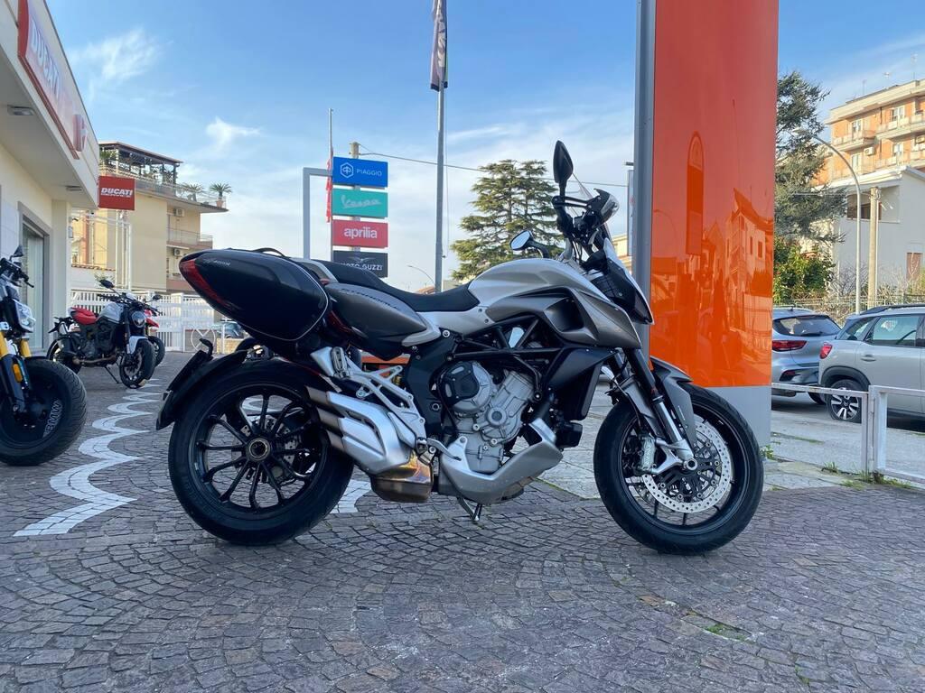 STRADALE 800