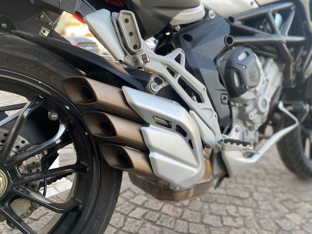 STRADALE 800