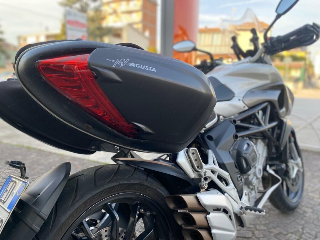 STRADALE 800