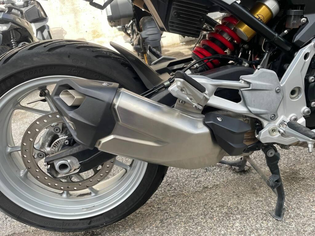 F 900 XR
