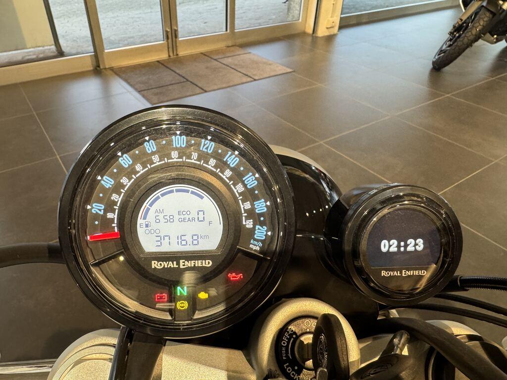 SUPER METEOR 650