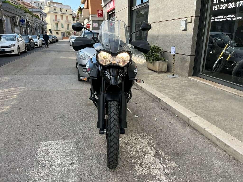 TIGER 800