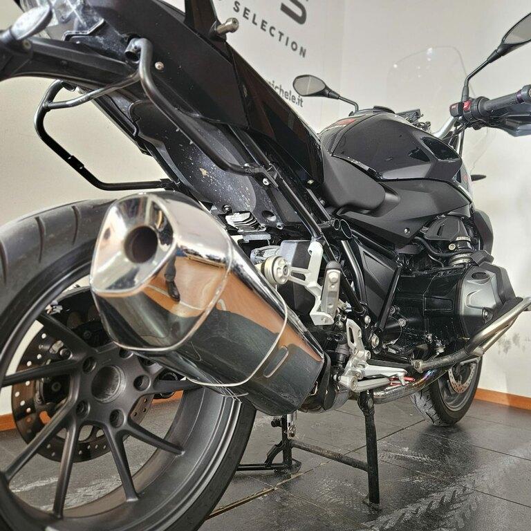 R 1250 R