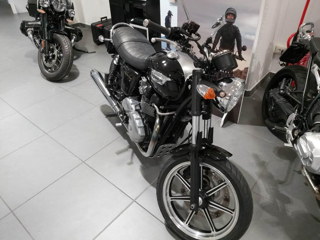 BONNEVILLE 865 T100