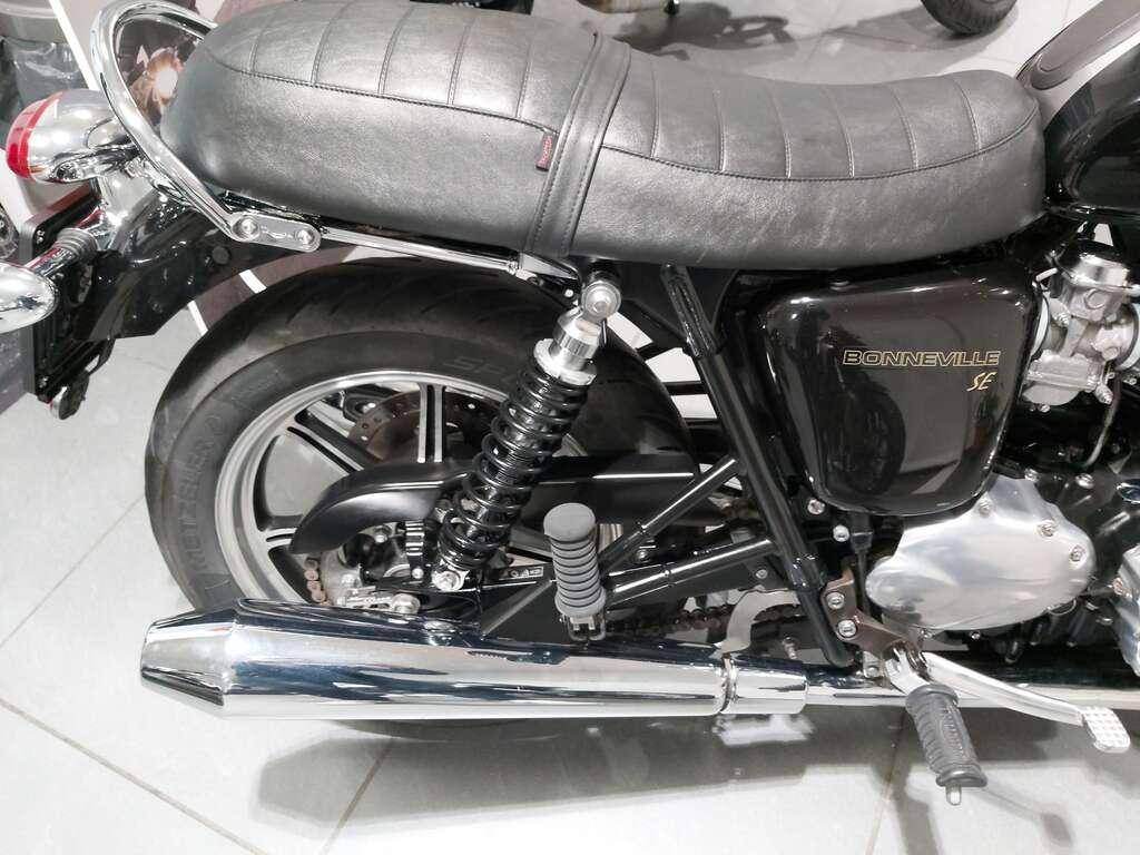 BONNEVILLE 865 T100