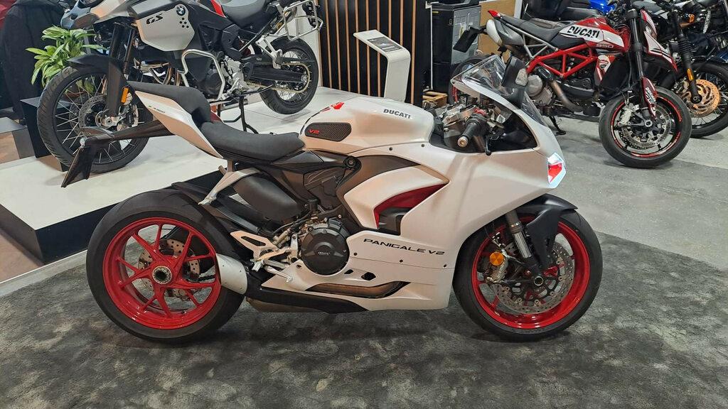 PANIGALE V2
