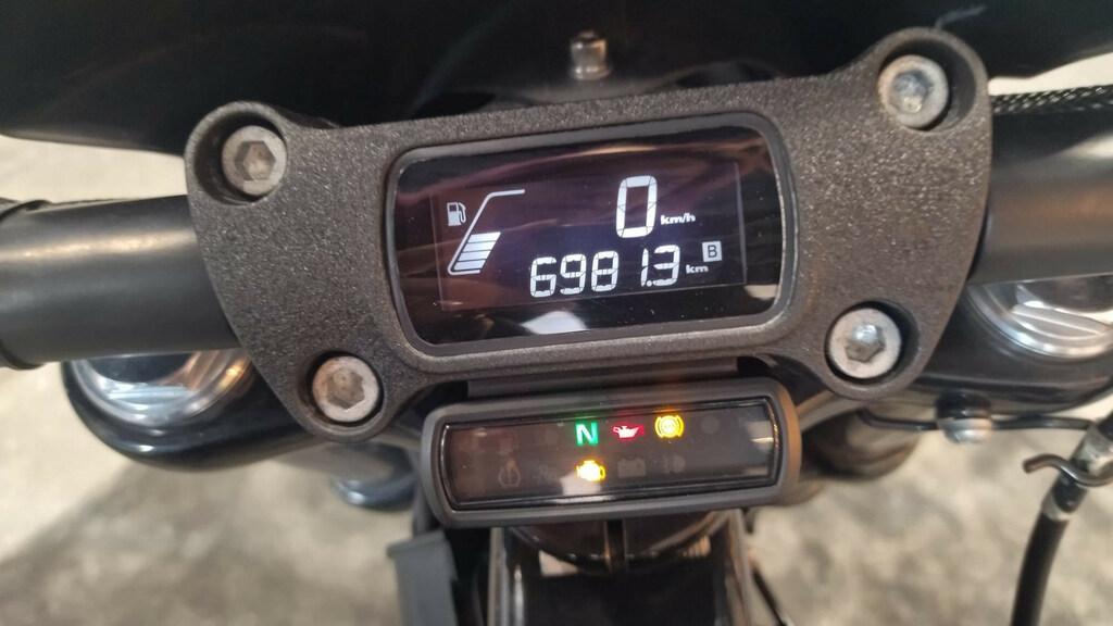 STREET BOB 1745