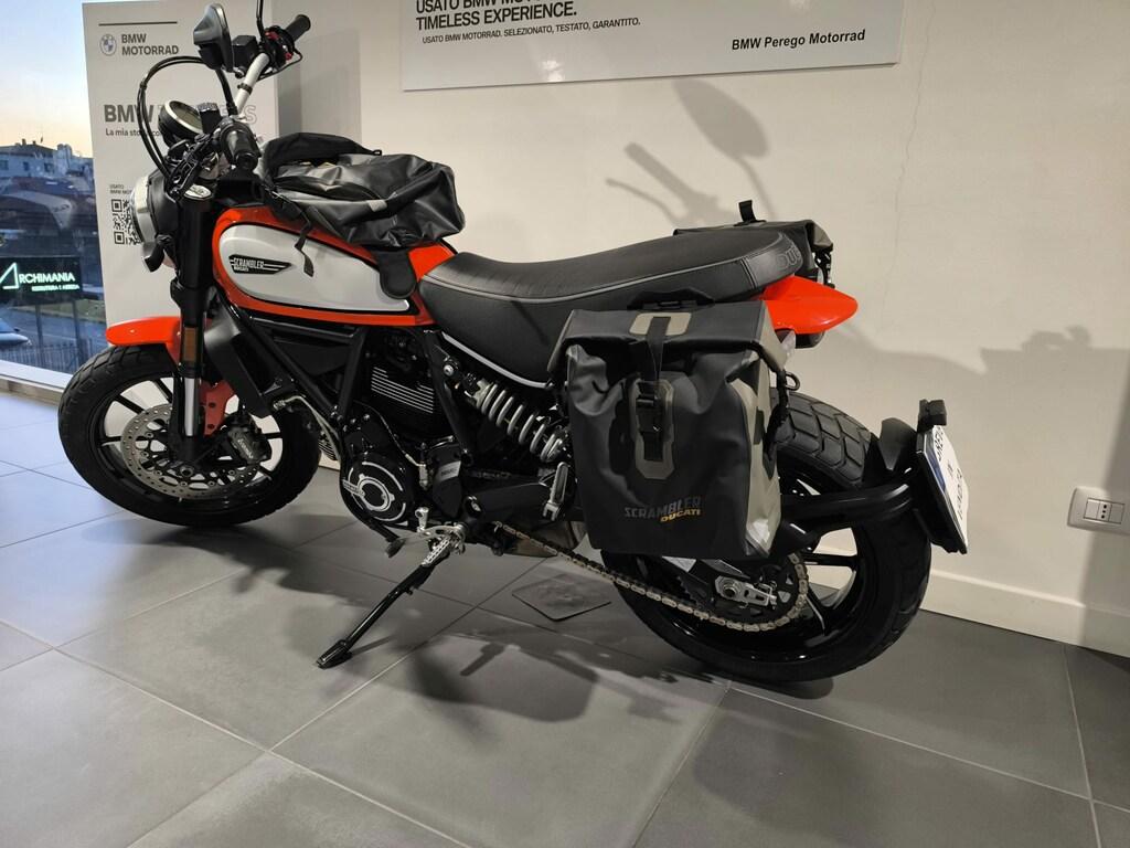 SCRAMBLER 800