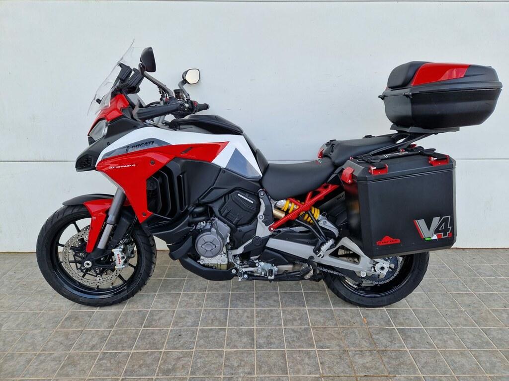 MULTISTRADA V4
