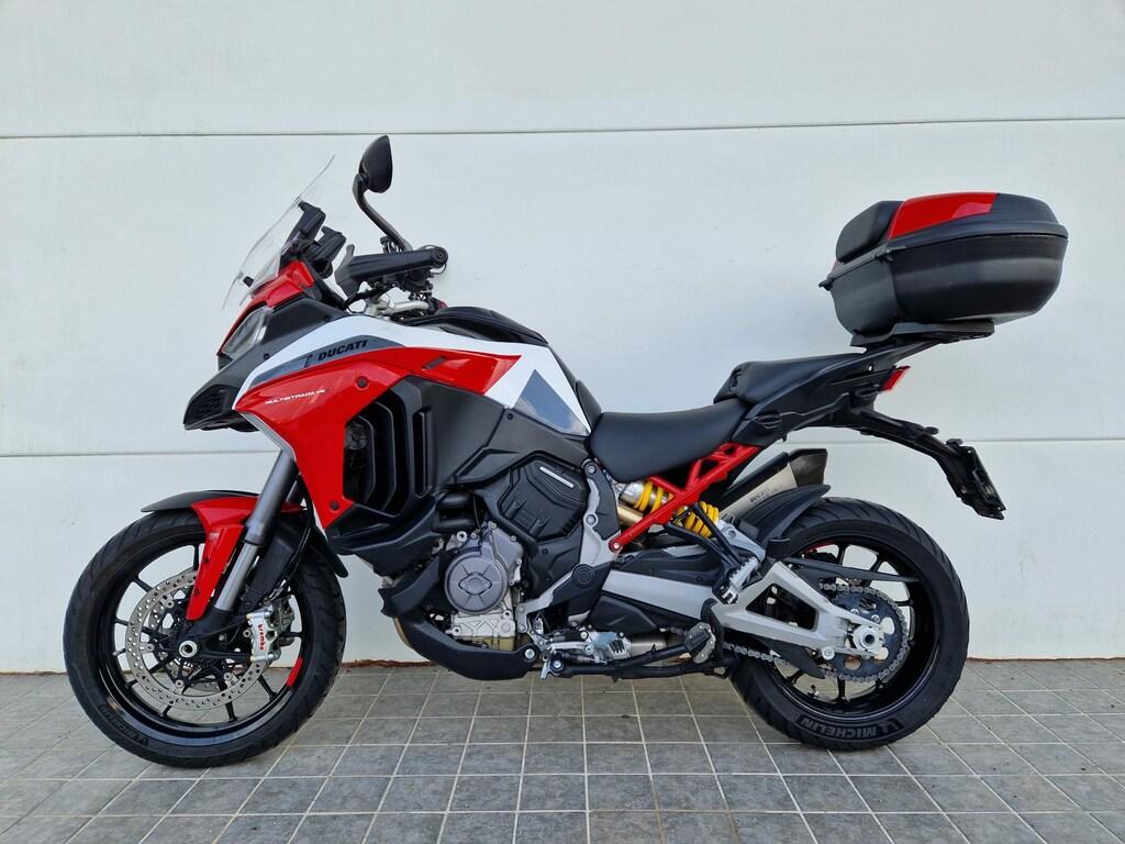MULTISTRADA V4