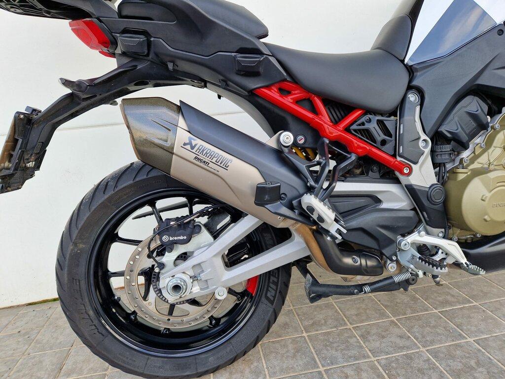 MULTISTRADA V4