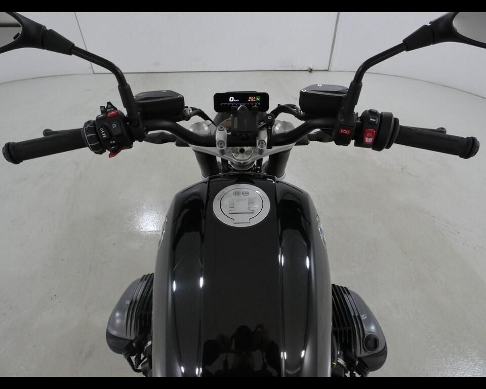 R 12