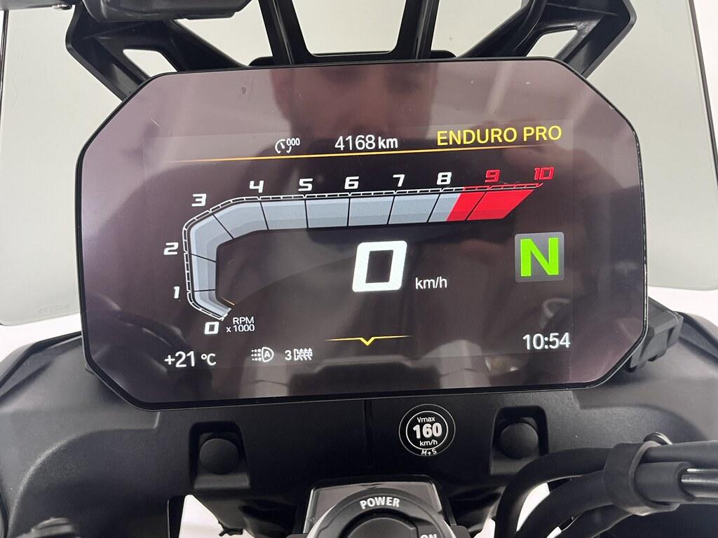 F 900 GS