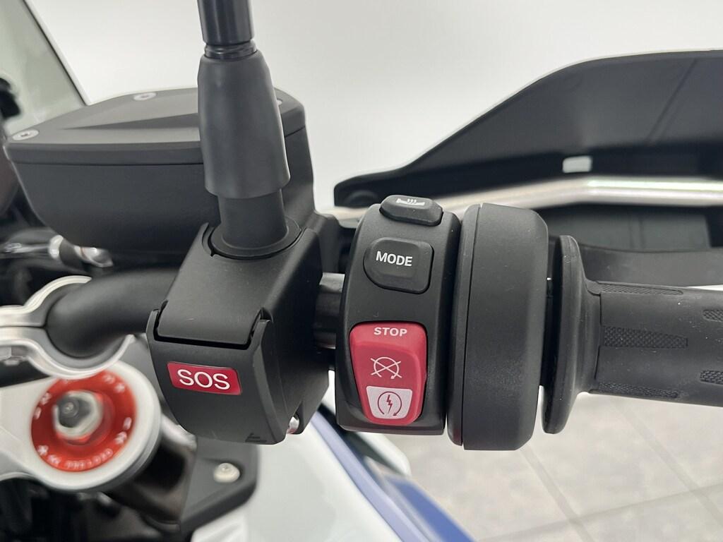 F 900 GS