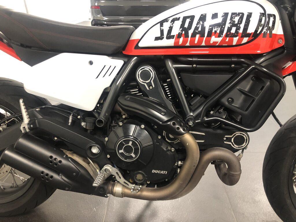 SCRAMBLER 800